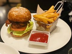 -WOLFGANG PUCK KITCHEN & BAR(迪士尼小镇店)