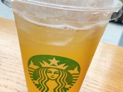 -星巴克(嘉定中信泰富万达广场店)