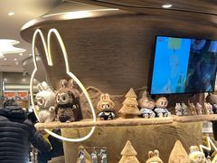 -泡泡玛特POPMART(国金街店)