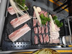 -黑豚黨韩国烤肉料理(悦然时光店)