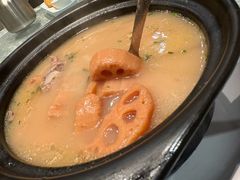 -莲餐厅·湖北菜·潜江小龙虾店(愚园路店)