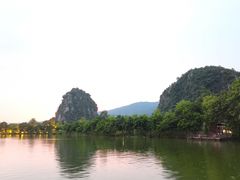 -星湖旅游景区七星岩