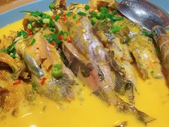 黄焖黄骨鱼-饭橘汉江码头·乡野土菜馆(静安路店)