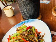 -本味焖罐源(天泽街店)