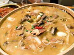 -莲餐厅·湖北菜·潜江小龙虾店(愚园路店)