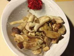 野生美味牛肝菌-滇釜火锅·能喝汤的火锅(车公庄店)