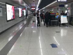 -马鹦路(地铁站)