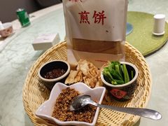-鲁菜根·泰安菜(万达店)