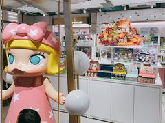 -泡泡玛特POPMART(国金街店)