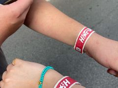 -嗨翻Hi-Fun竞技主题乐园·蹦床团建生日轰趴(荆川 国光1937店)