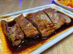 酱鸭腿-一盐堂本帮菜(外滩店)