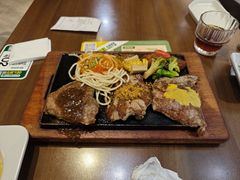 -豪客来牛排(空港华联店)
