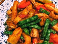 -蜜桃餐厅·伴山(绿宝广场店)