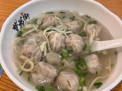 鲜肉小馄饨-梦花街馄饨店(中华苑店)