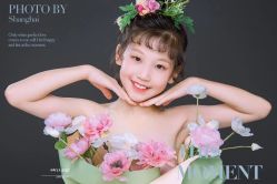 -小脚丫专业儿童摄影店