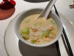 炖鱼汤海鲜泡饭-三号黄浦会Canton Table