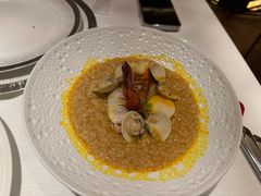 -Mogul Eatery·大亨餐酒馆