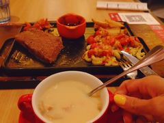 -必胜客(WOW西丽店)