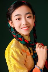 点击看大图 -芳妮豆丁家庭影像馆(宝安店)