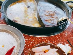 -赵美丽·重庆社区火锅·直营店(火车东站·中豪国际店)