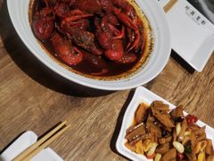 -叶派龙虾•招牌香辣蟹·海鲜(中海国际店)