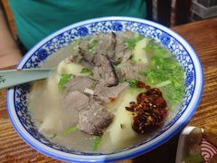 -东大桥小国抻面烧烤(长通路店)