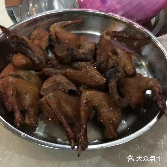 荣记海鲜酒楼