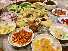 大树头必点招烧鸡-大树头森林餐厅(番禺广场店)