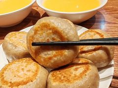 -清真吴记门钉肉饼·喜多利