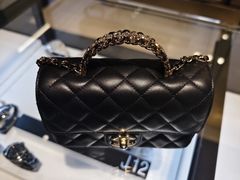 -CHANEL BEAUTÉ(圆方店)