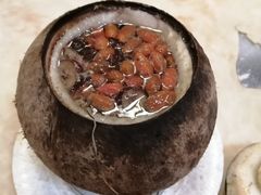 原只椰子炖竹丝鸡-信行丰炖品皇店(光孝路店)