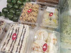 -白玉兰食品(中山公园龙之梦店)