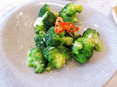 蒜蓉西兰花-卡朋西餐(较场西路店)