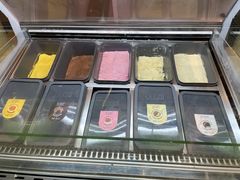 -大中华希尔顿酒店-念自助餐·嗨啤·小龙虾