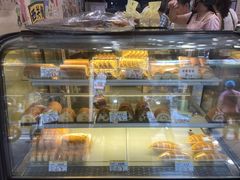 面包甜点陈列柜-赞记龙凤礼饼(龙津路店)