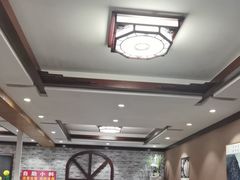 -菌之家·专业纯野生菌火锅·特色炒菌
