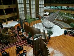 -上海滴水湖皇冠假日酒店