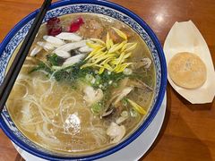 -香麒园·过桥米线·南湖雅宴