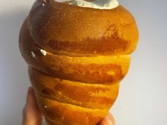 奶油牛角面包-新侨三宝乐面包店(崇文门店)