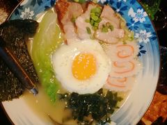 浓厚豚骨玉子拉面-春草居酒屋·晴子の店