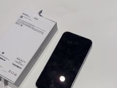 -Apple授权专营店(宝山万达店)