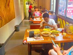 -铁胖子口碑长沙菜·龙虾烧烤(赤岗社区店)