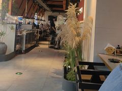 -新白鹿餐厅(百联中环店)