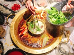 -哥老官重庆美蛙鱼头(宝山龙湖店)