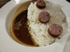 -玛格萝妮(汇智国际商业中心店)
