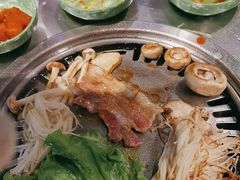 -欧巴炭烤肉오빠숯불구이(南京东路店)
