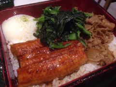 -大食代美食广场(上海中心店)