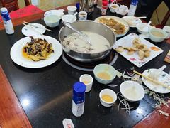 -雪野鱼头大王邢府公老店(雪野湖店)