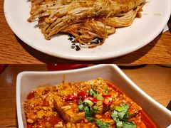 喝丢臭豆腐-喝丢一只鞋海鲜烧烤·海肠捞饭(市场店)