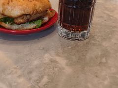 -必胜客(威高广场店)